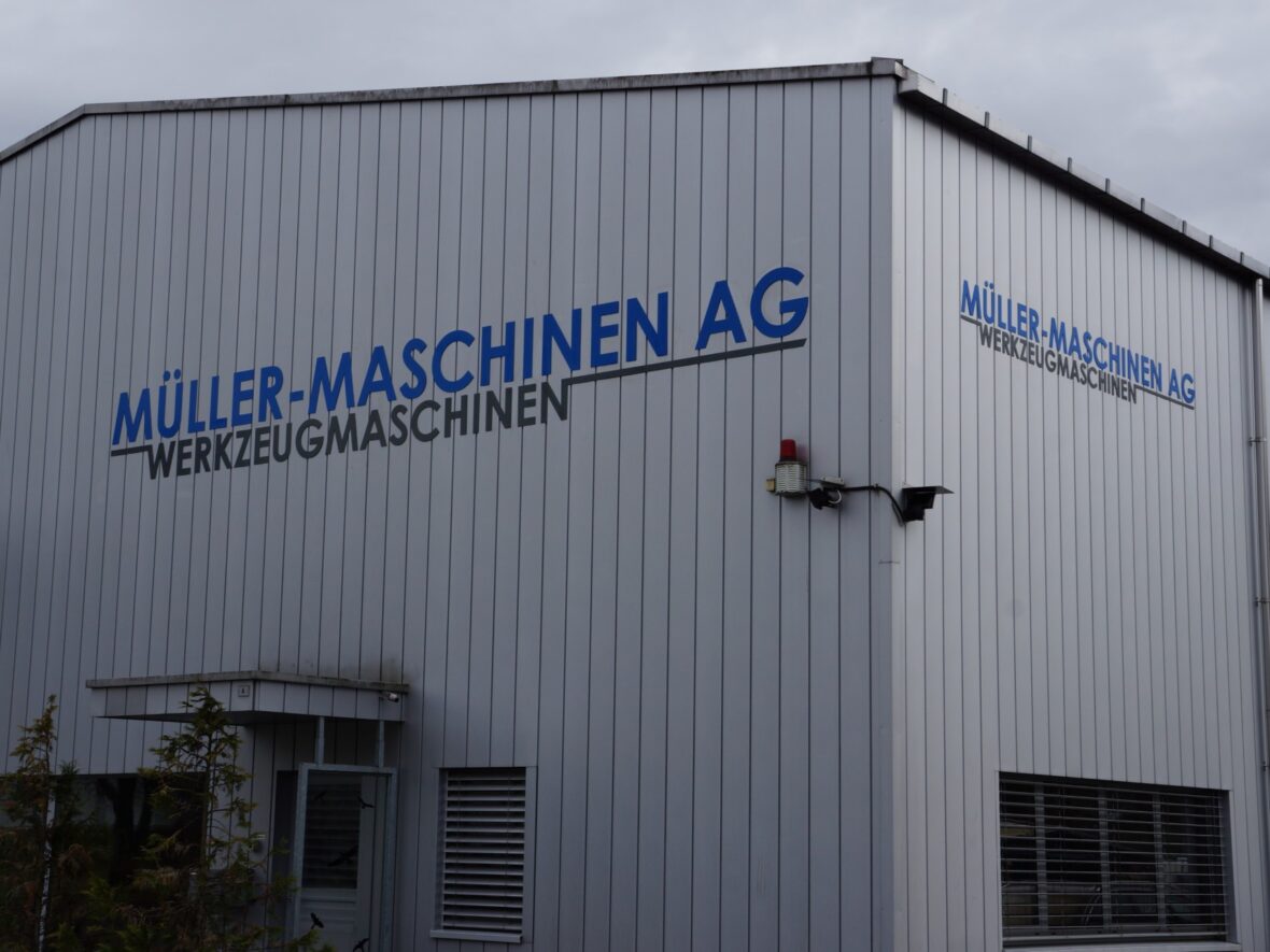 Gebäude- und Fassadenbeschriftung