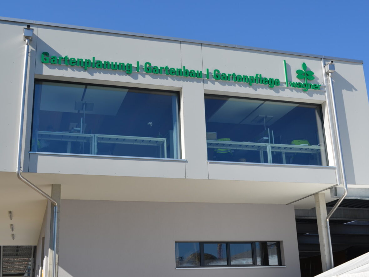 Gebäude- und Fassadenbeschriftung